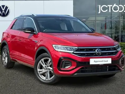 Used VW T-Roc R-line 190 HP (139 kW) 2023 Red SUV
