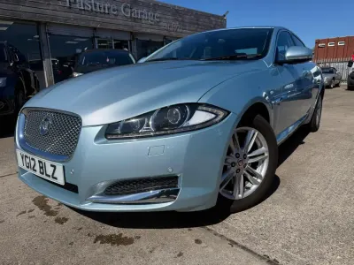Używany Jaguar XF Luxury 2012 Niebieski Sedan/Limuzyna