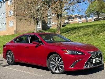 Used Lexus ES300H 2020 Red Sedan