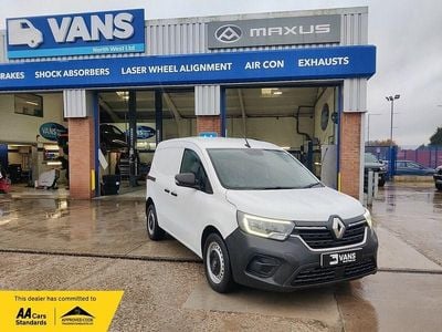 Used Renault Kangoo 94 HP (69 kW) 2023 White Van