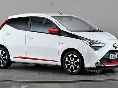 Used Toyota Aygo Trend 72 HP (52 kW) 2019 White Hatchback