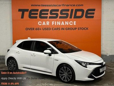 Used Toyota Corolla Design 122 HP (89 kW) 2019 White Hatchback