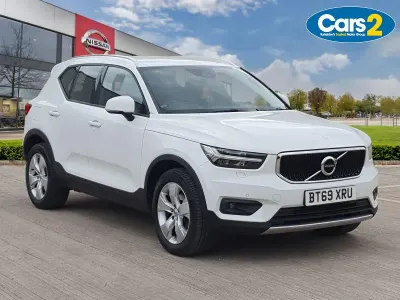 Usado Volvo XC40 Momentum 150 CV (110 kW) 2019 Blanco SUV