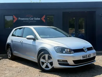 Used VW Golf VII Match 105 HP (77 kW) 2015 Silver Hatchback
