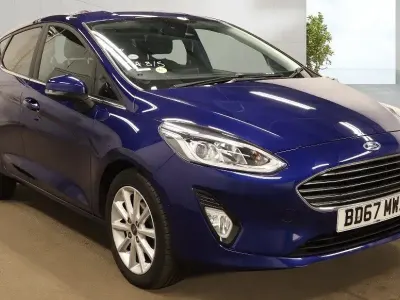 Usado Ford Fiesta Titanium 2017 Azul Utilitario