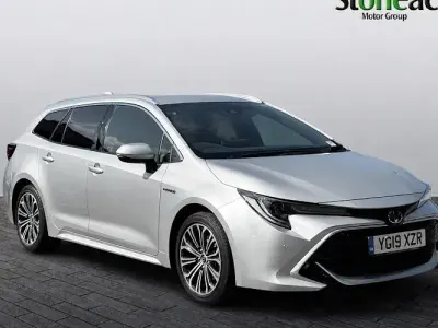 Used Toyota Corolla 184 HP (135 kW) 2022 Silver Estate