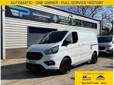 Used Ford Transit Custom Limited 130 HP (95 kW) 2020 White Van