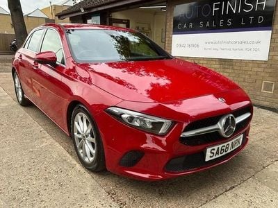 Used Mercedes A180 Executive 116 HP (85 kW) 2018 Red Hatchback