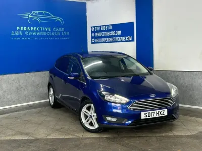 Used Ford Focus Zetec 125 HP (91 kW) 2017 Blue Hatchback