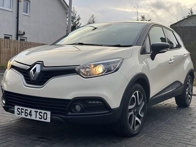 Used Renault Captur Dynamique 90 HP (66 kW) 2014 White SUV