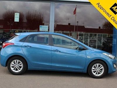 Used Hyundai i30 Active 120 HP (88 kW) 2014 Blue Hatchback