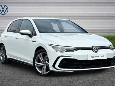 Used VW Golf VIII R-line 150 HP (110 kW) 2023 White Hatchback