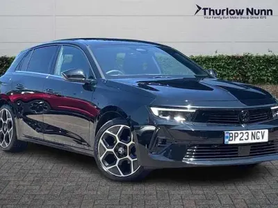 Used Vauxhall Astra Ultimate 131 HP (96 kW) 2025 Black Hatchback