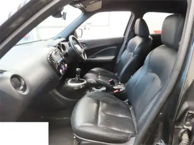 Usado Nissan Juke S 110 HP (80 kW) 2015 Preto SUV