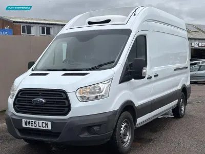 Usado Ford Transit 125 HP (91 kW) 2015 Branco Van