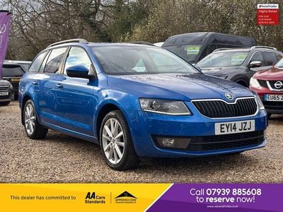 Used Skoda Octavia Elegance 184 HP (135 kW) 2014 Blue Hatchback