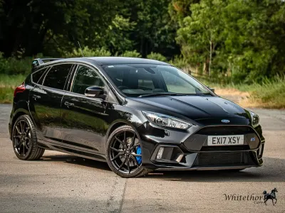 Used Ford Focus RS 350 HP (257 kW) 2017 Black Hatchback