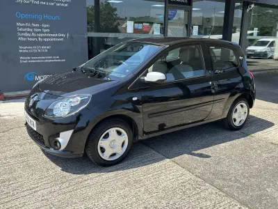 Used Renault Twingo 75 HP (55 kW) 2011 Black Hatchback
