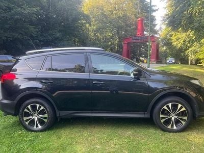 Black Used 2015 Toyota RAV4 SUV | £7,999 (Fair price)