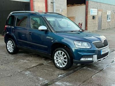 Used Skoda Yeti SE 110 HP (80 kW) 2015 Blue SUV
