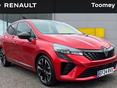 Used Renault Clio V Techno 90 HP (66 kW) 2024 Red  Hatchback