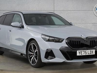 Begagnad BMW 520 M Sport 205 HK (150 kW) 2025 Grå Kombi