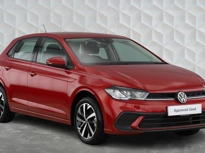 Used VW Polo Life 95 HP (69 kW) 2022 Red Hatchback