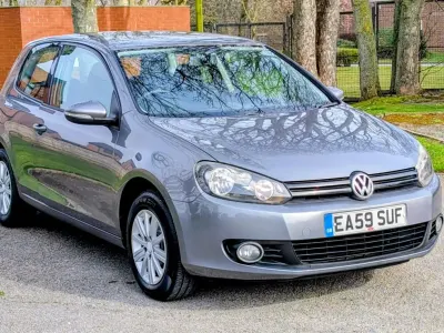 Usado VW Golf VI S 160 HP (117 kW) 2009 Cinzento Citadino