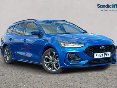 Used Ford Focus ST-Line 155 HP (114 kW) 2024 Blue Estate