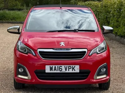 Used Peugeot 108 Allure 82 HP (60 kW) 2016 Red Hatchback