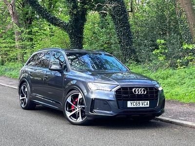 Used Audi Q7 Black Edition 286 HP (210 kW) 2020 Grey SUV