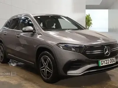 Begagnad Mercedes EQA250 AMG line 139 kW (190 HK) 2022 Grå SUV
