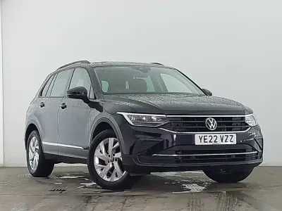 Second-hand VW Tiguan Life 150 CP (110 kW) 2022 Negru SUV