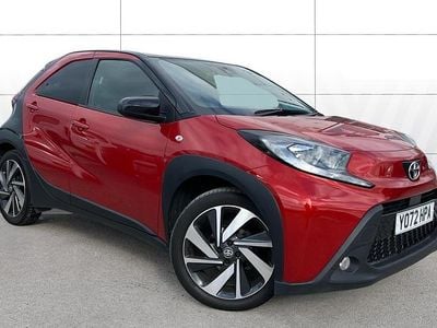 Used Toyota Aygo X 72 HP (52 kW) 2023 Red SUV