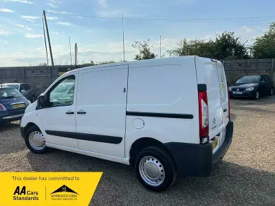 Used Peugeot Expert