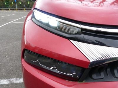 Used Citroën C3 Aircross PureTech 128 HP (94 kW) 2023 Red SUV