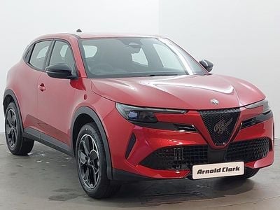 New Alfa Romeo GT Junior 136 HP (100 kW) 2025 Special paint  brera red Hatchback