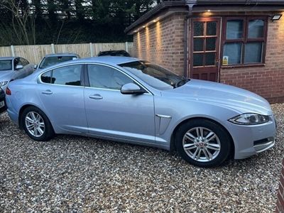 used Jaguar XF 2.2 D LUXURY 4DR Automatic Saloon