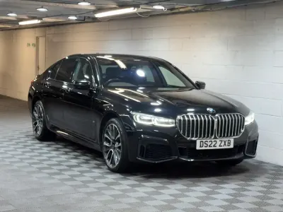 Usado BMW 730 M Sport 2022 Negro Berlina