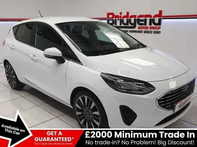 Używany Ford Fiesta Titanium 2022 Biały Hatchback