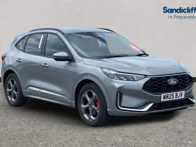 Usado Ford Kuga ST-Line 180 CV (132 kW) 2026 Plateado SUV