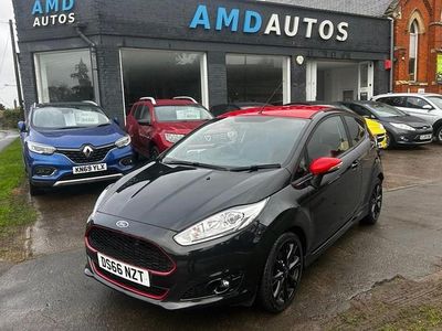 Used Ford Fiesta Zetec 140 HP (102 kW) 2016 Black Hatchback