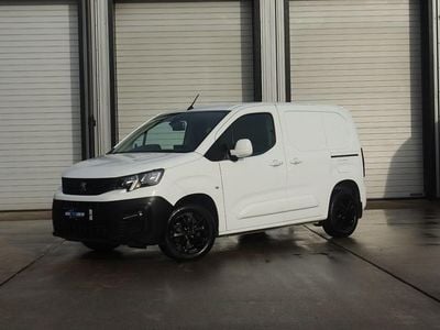 Used Peugeot Partner 110 HP (80 kW) 2020 White MPV