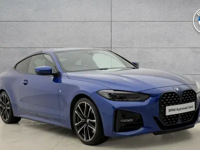 Usado BMW 420 M Sport 181 HP (133 kW) 2022 Azul Coupé