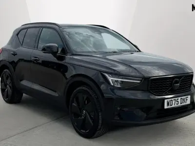 Used Volvo XC40 Plus 197 HP (144 kW) 2025 Black SUV