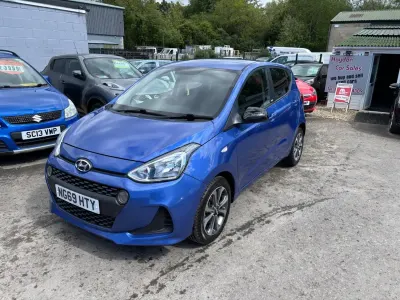 Gebraucht Hyundai i10 67 PS (49 kW) 2020 Blau Kleinwagen