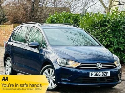 Used VW Golf Sportsvan SE 125 HP (91 kW) 2017 Blue MPV