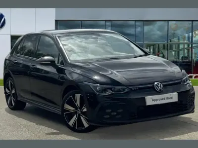 Used VW Golf VIII GTE 241 HP (177 kW) 2024 Black Hatchback