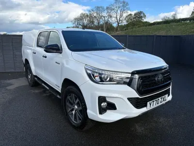Used Toyota HiLux 150 HP (110 kW) 2020 White Pickup