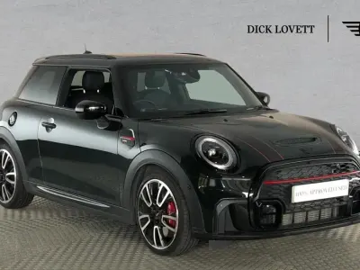 Used Mini John Cooper Works Hatch 228 HP (167 kW) 2023 Green Hatchback